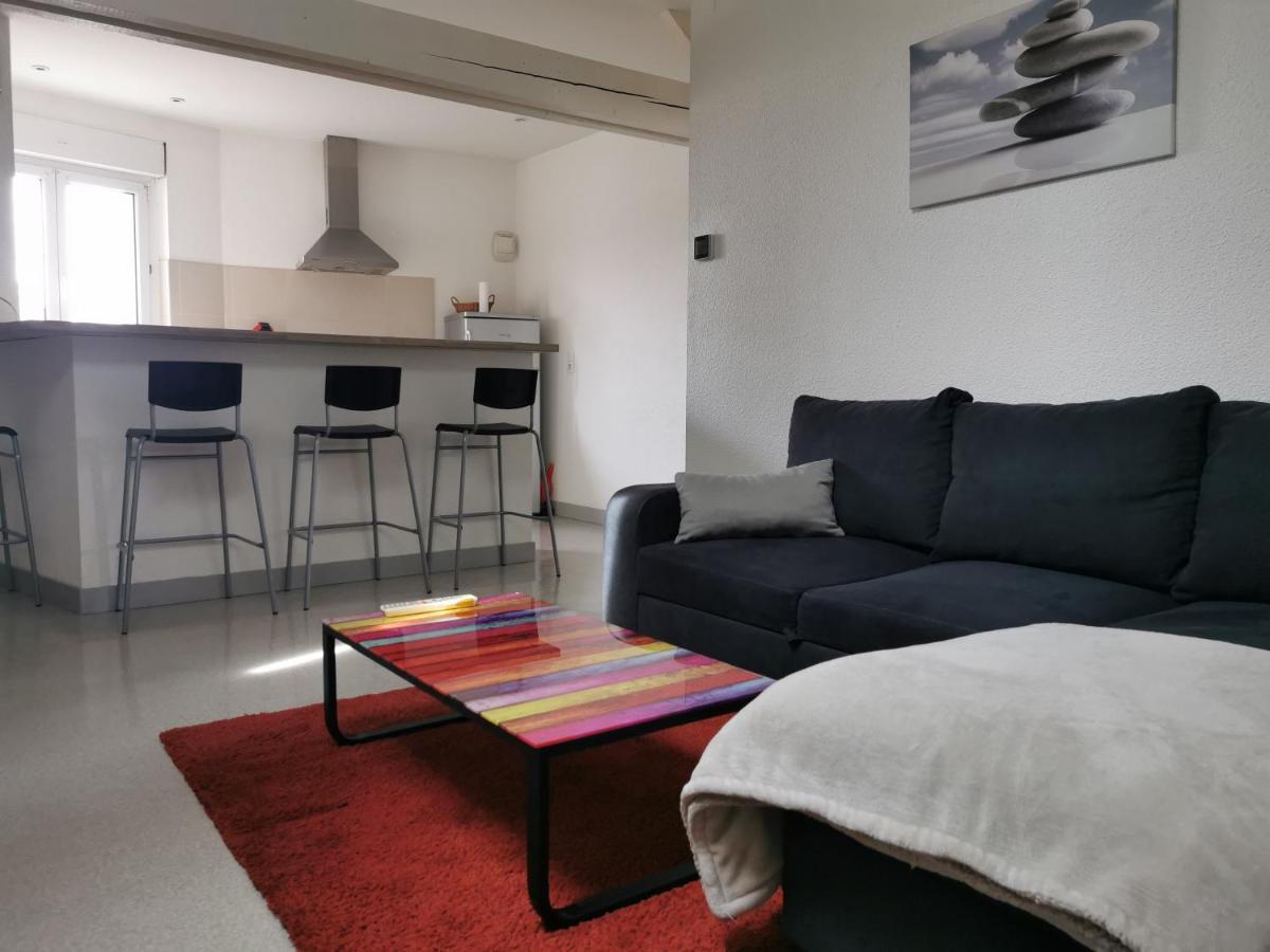 Appartement A 2 Minutes Du Centre Ville Avec Climatisation Périgueux Exterior foto